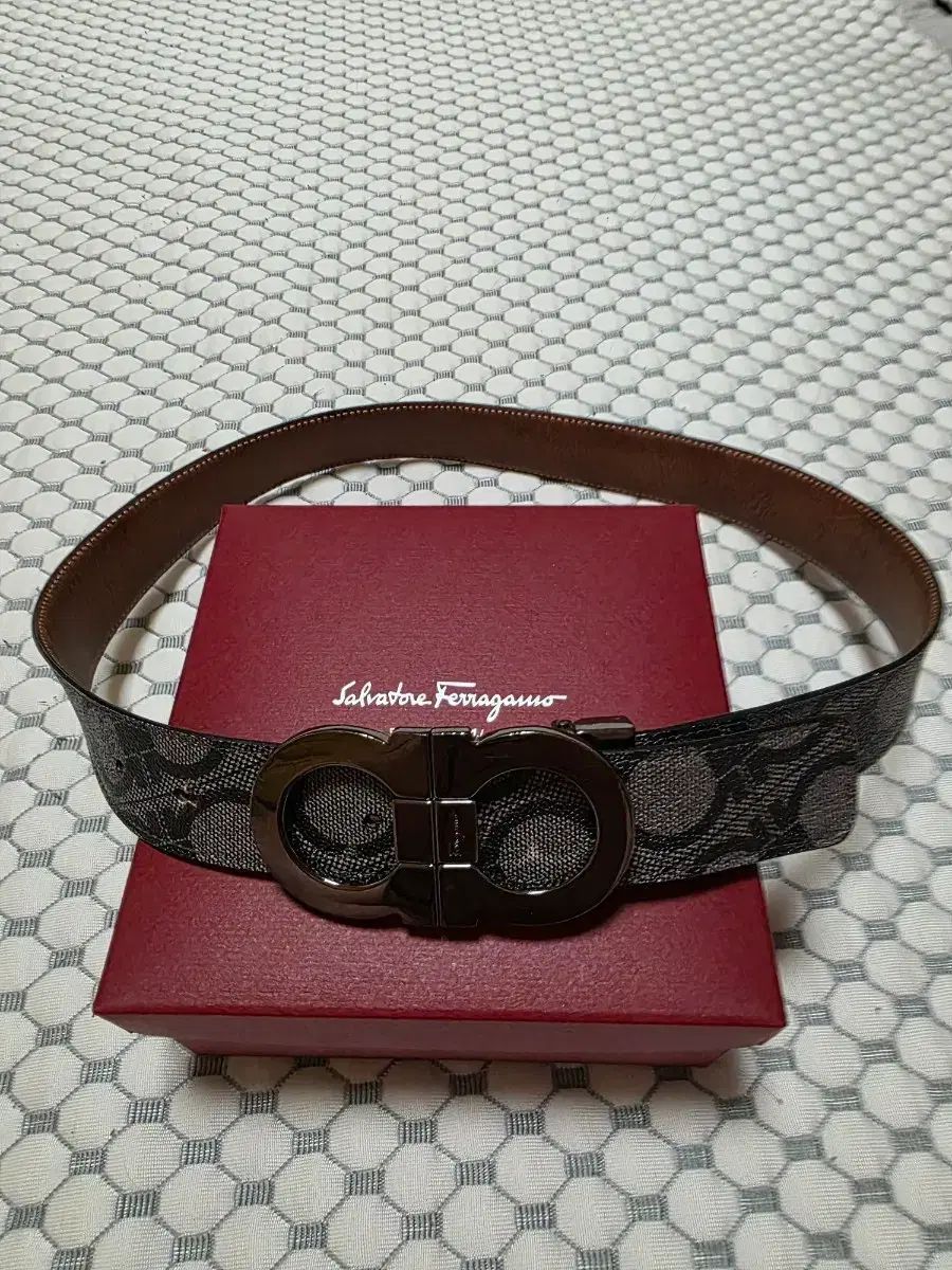 FERRAGAMO フェラガモ ガンチーニ ロゴ ベルト