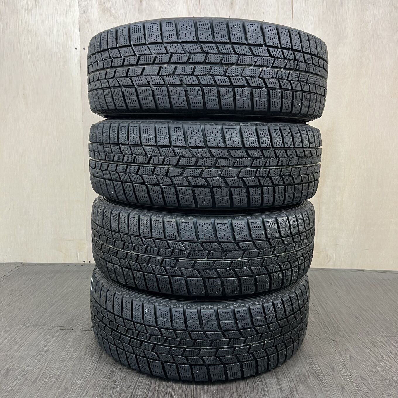 タイヤのみ]スタッドレスタイヤ 205/60R16 GOODYEAR ICE NAVI 6 4本
