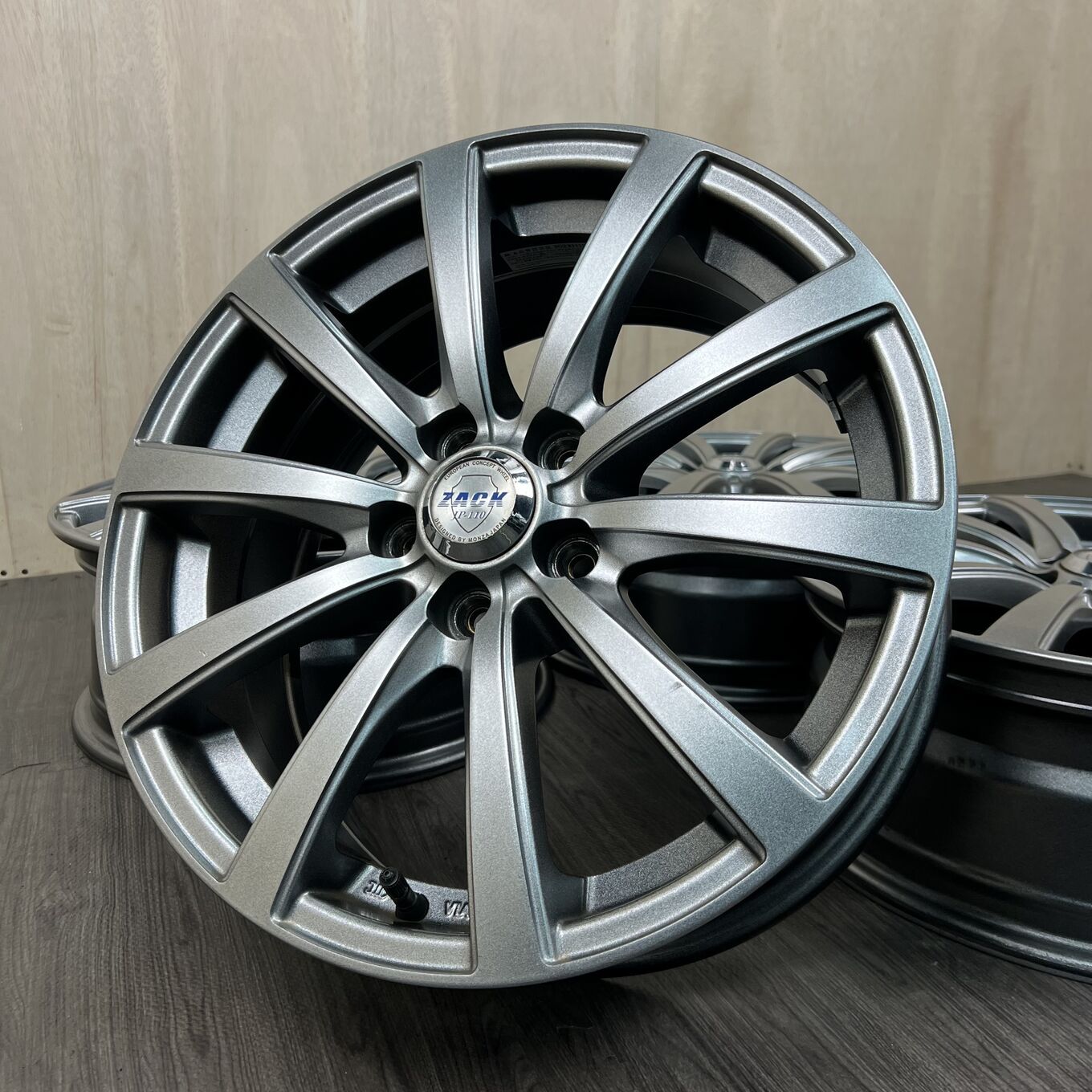 [セット]MONZA 16インチ + BRIDGESTONE スタッドレスタイヤ 205/65R16 #408S40925