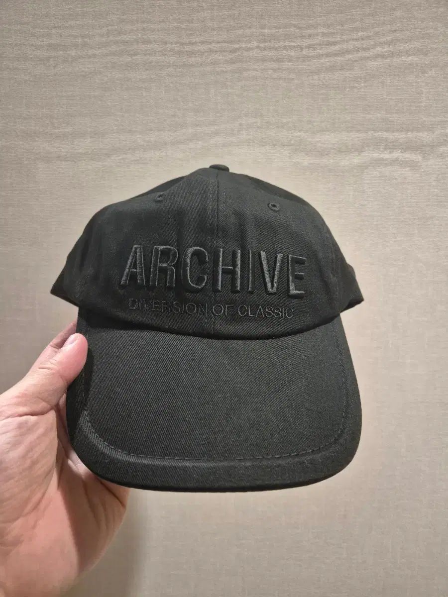 新品 Juun.J アーカイブ 6パネル コットン ベースボールキャップ