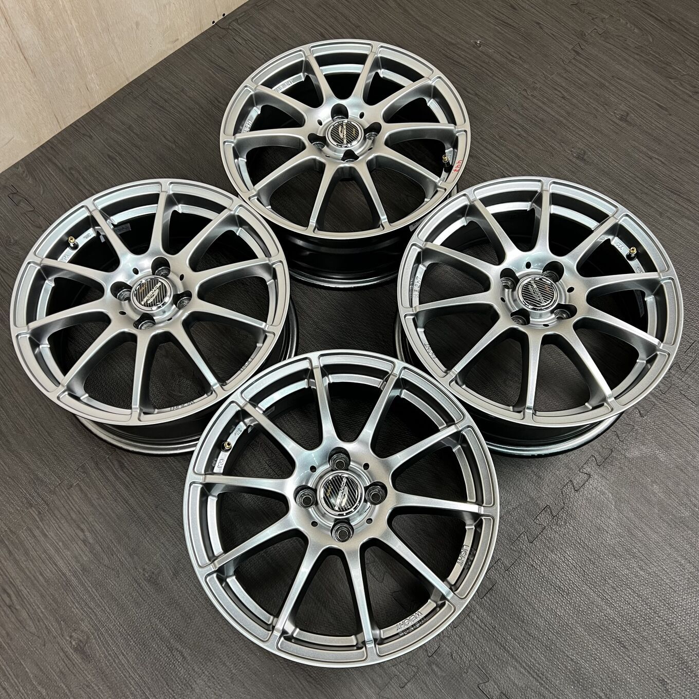 A-TECH SCHNEIDER 16インチ 4H 114.3 4本セット .: 軽量