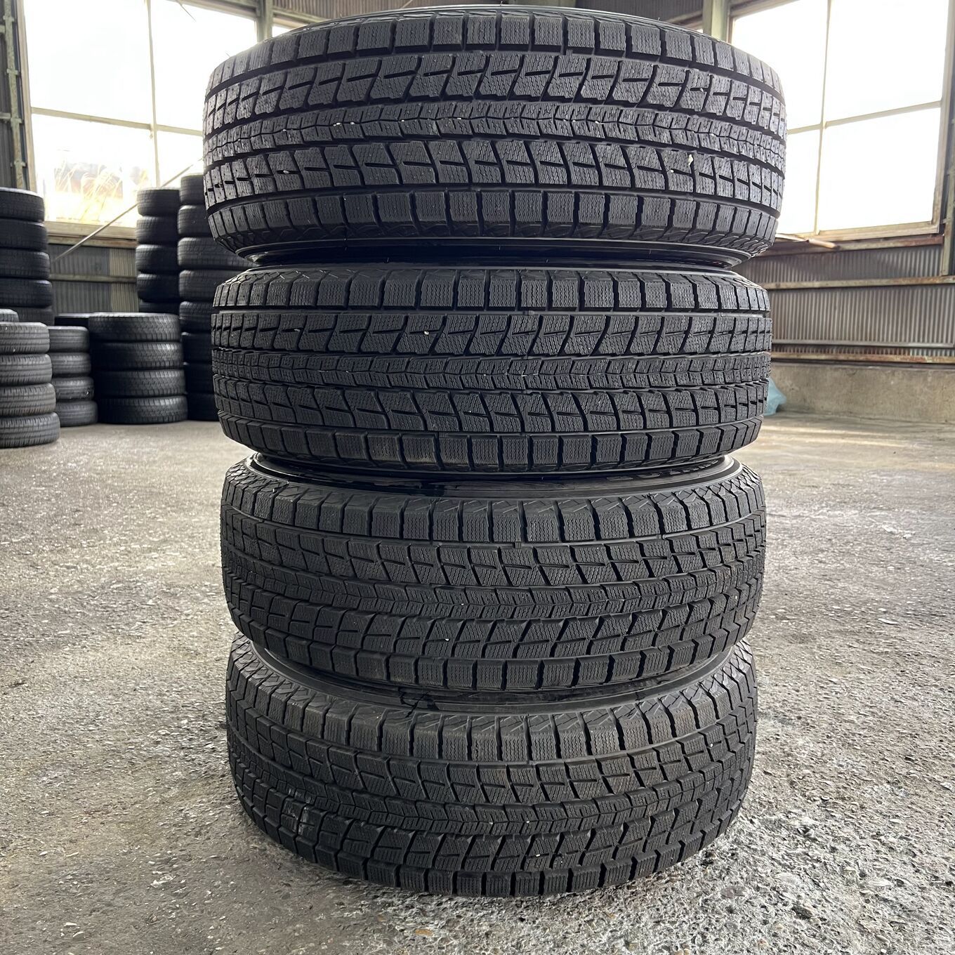 タイヤのみ]スタッドレスタイヤ 225/65R17 DUNLOP WINTER MAXX SJ8 4本 