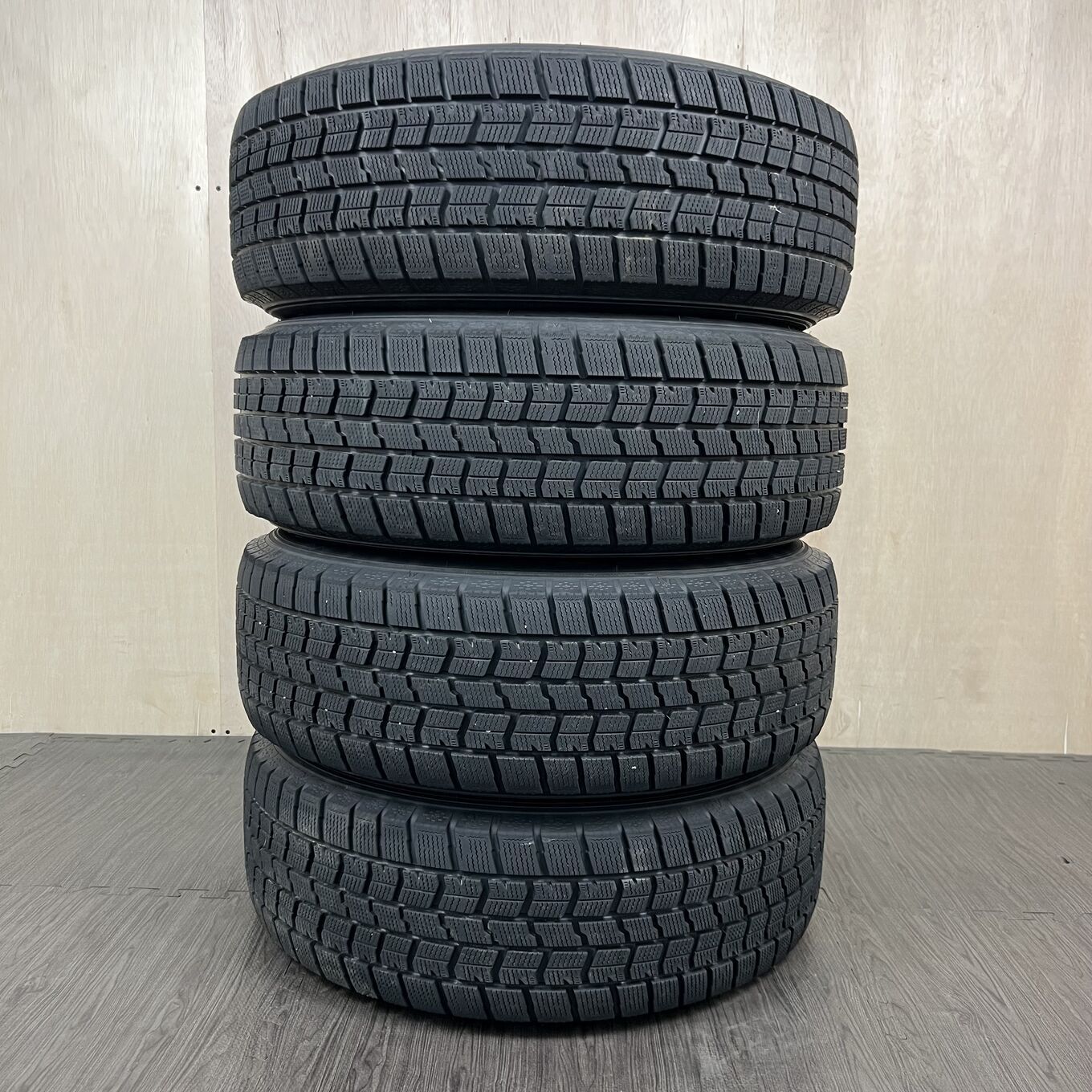 [タイヤのみ]スタッドレスタイヤ 215/65R16 GOODYEAR ICE NAVI 7 4本セット #51T40426 17,750円