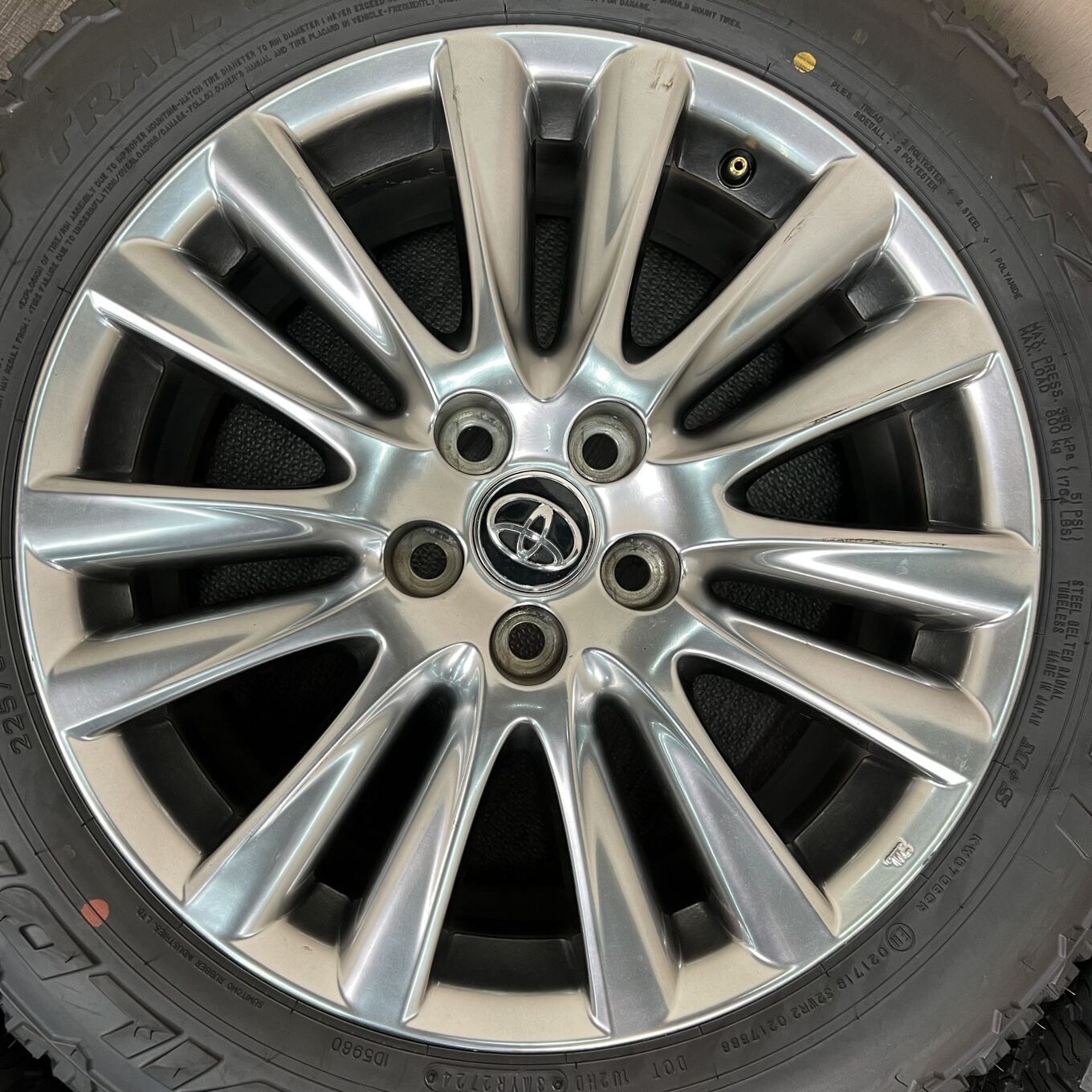 ホイールのみ] ホイール 18インチ TOYOTA HARRIER 60 5x114.3