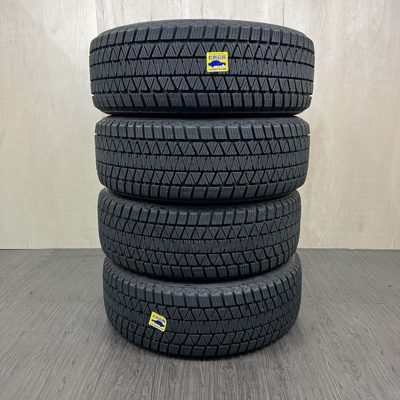 [タイヤのみ]スタッドレスタイヤ 225/60R17 BRIDGESTONE BLIZZAK DM-V3 4本セット #542T40925