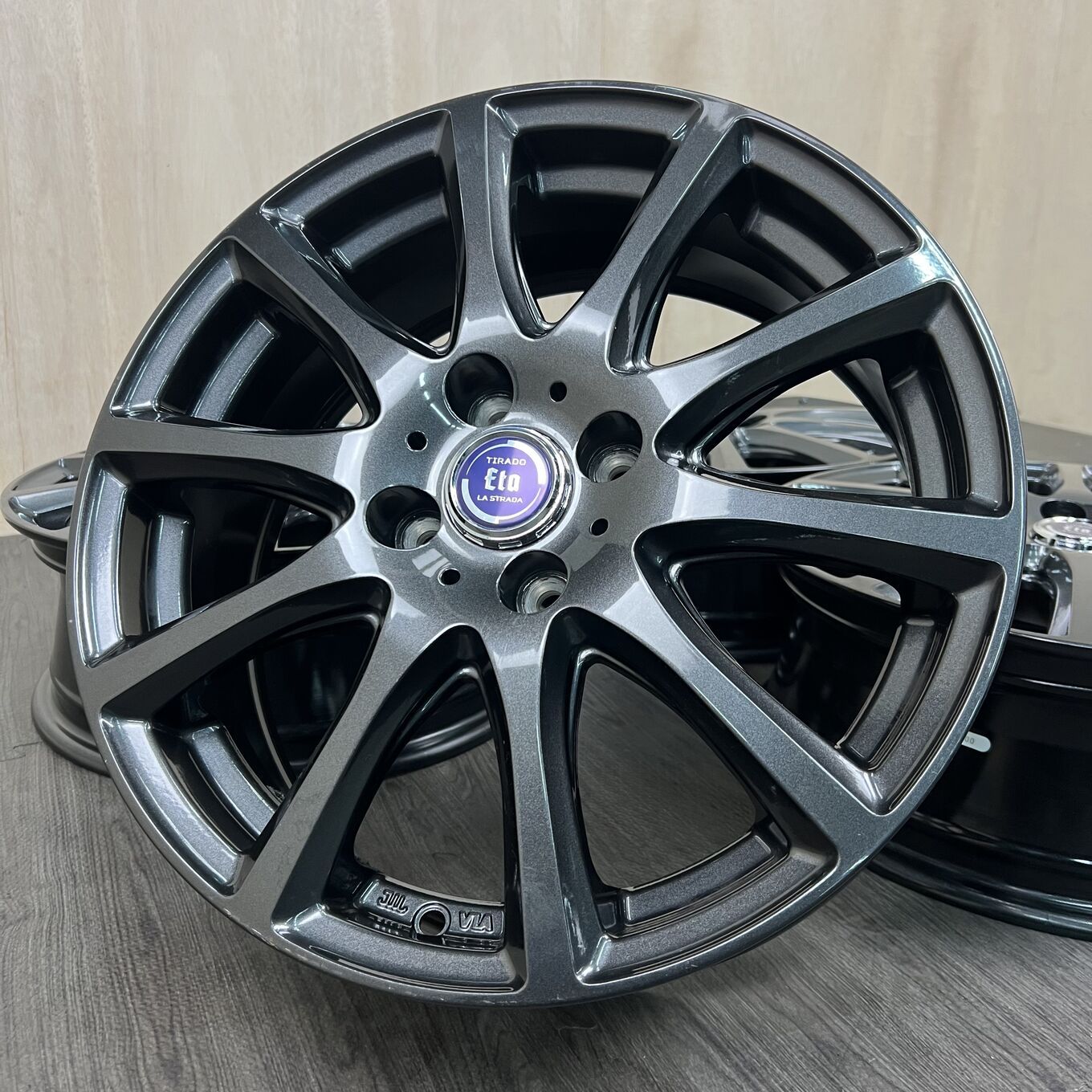 [セット]LA STRADA 16インチ + GOODYEAR スタッドレスタイヤ 205/55R16 #559S40925