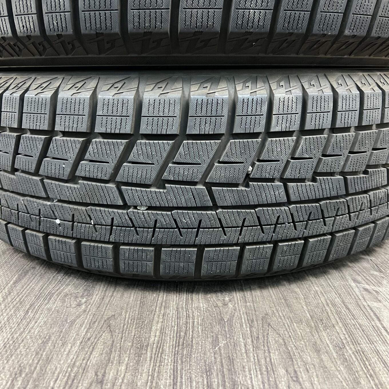 セット]MILLOUS 16インチ + YOKOHAMA スタッドレスタイヤ 215/65R16