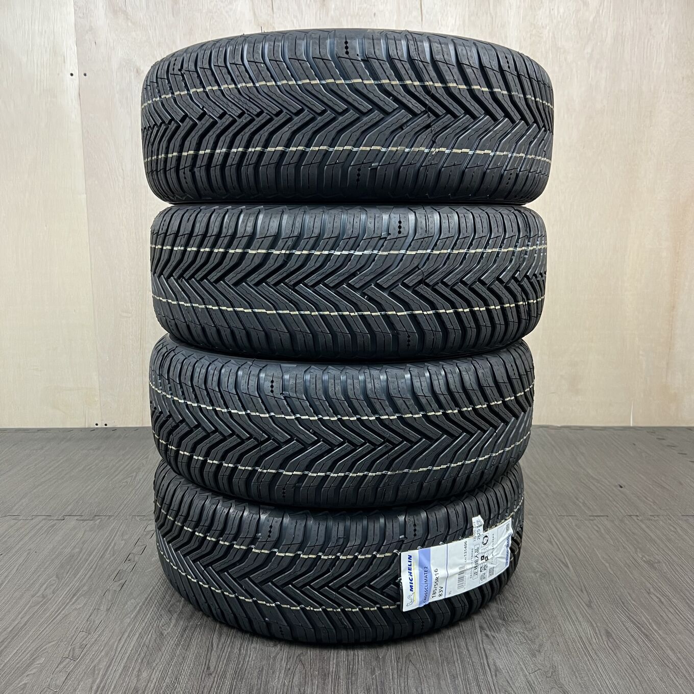 タイヤのみ]Aサマータイヤ 185/55R16 MICHELIN CROSSCLIMATE 2 4本 