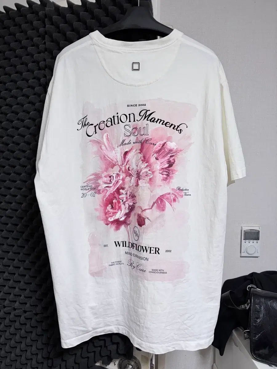 ウーヨンミ フラワー Tシャツ アイボリー 52サイズ