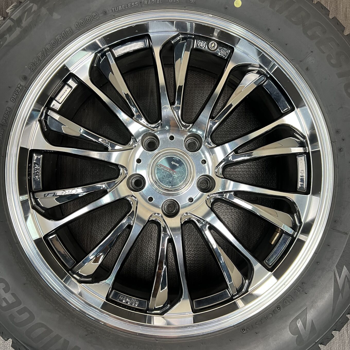 LEONIS GREILA 18インチ 225/60R18 スタッドレス ホイールのみ] ホイール 18インチ WEDS LEONIS GREILA 5x114.3