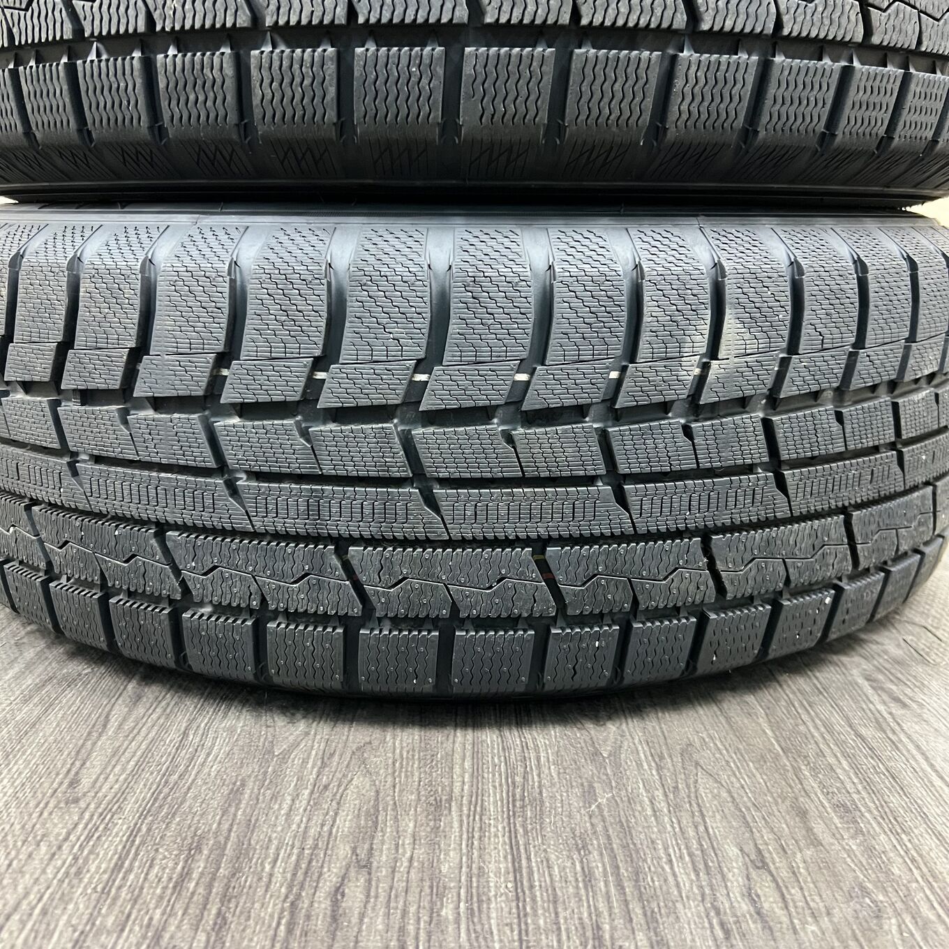タイヤのみ]スタッドレスタイヤ 225/60R17 TOYO TRANPATH TX 4本セット