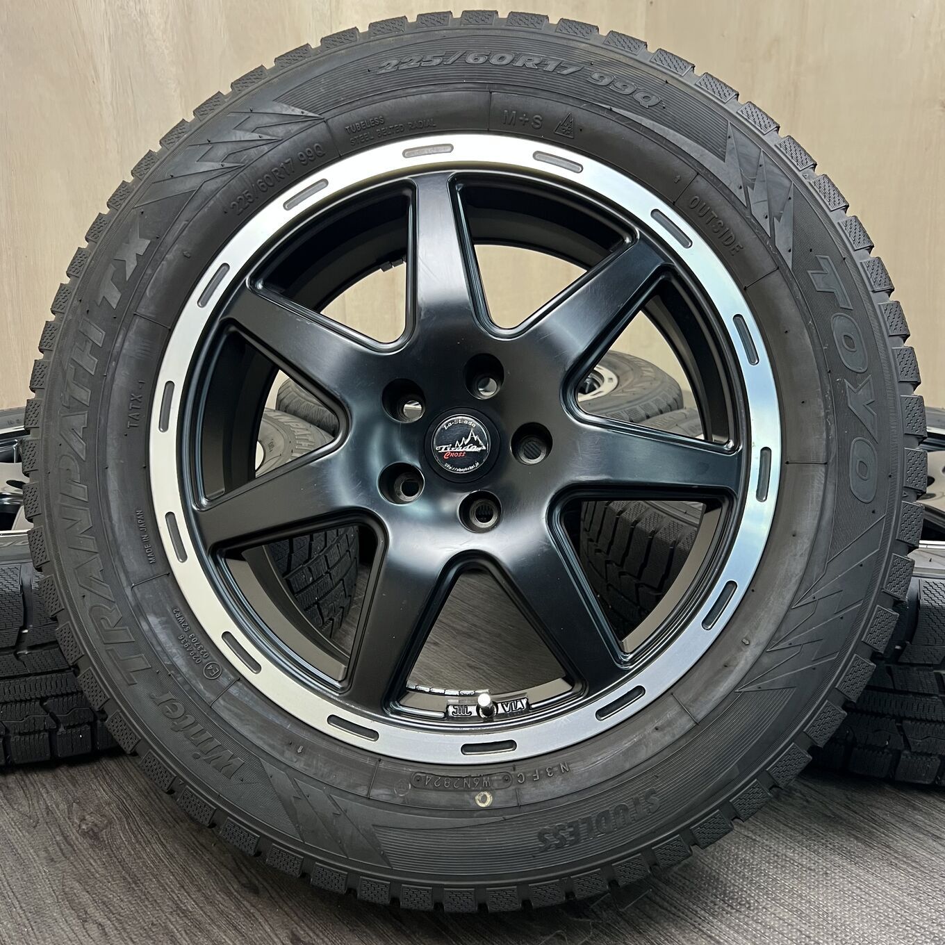 ホイールのみ] ホイール 17インチ LA STRADA TIRADO CROSS 5x110