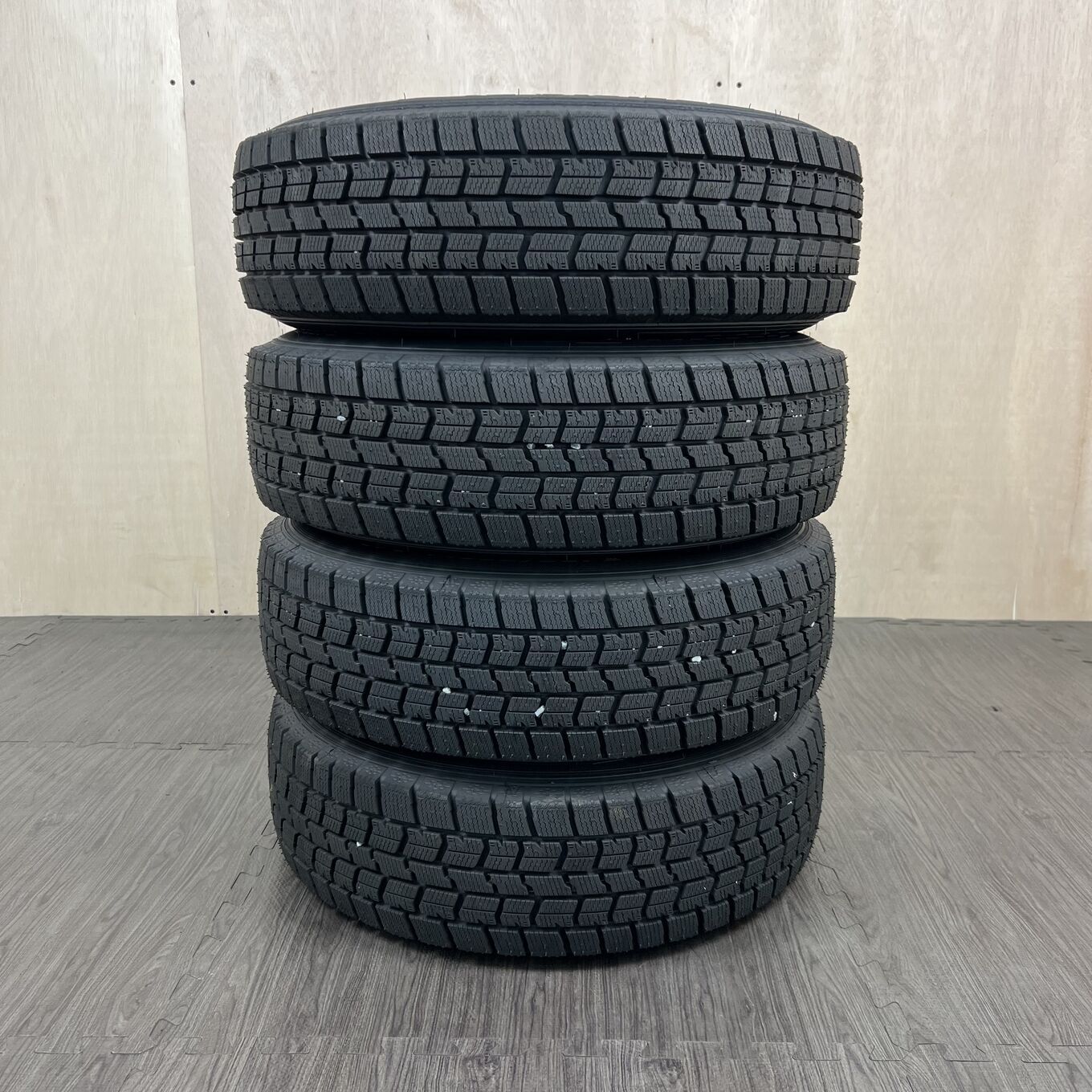 [タイヤのみ]スタッドレスタイヤ 175/70R14 GOODYEAR ICE NAVI 7 4本セット #66T40426