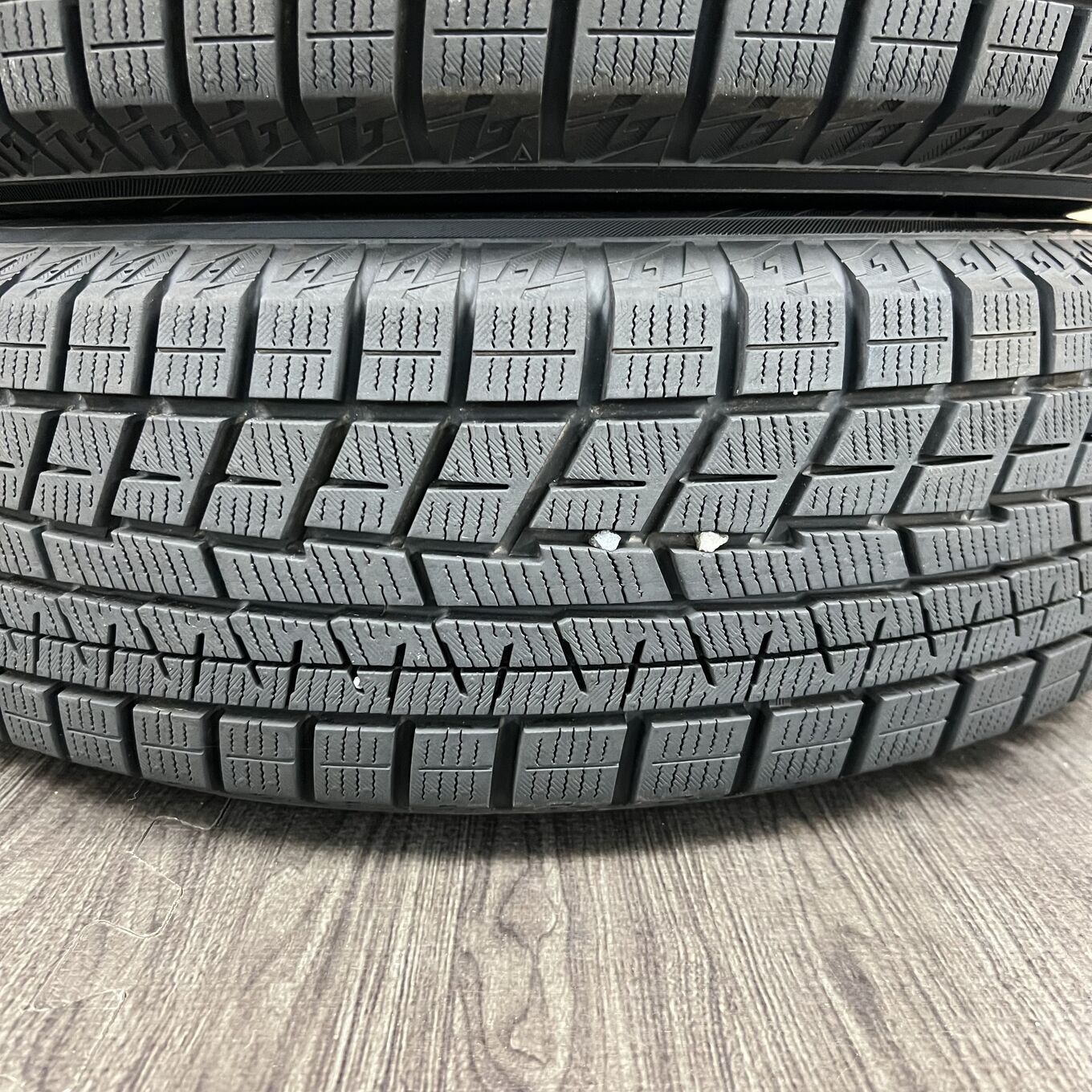 タイヤのみ]スタッドレスタイヤ 175/70R14 YOKOHAMA ICE GUARD IG60 4