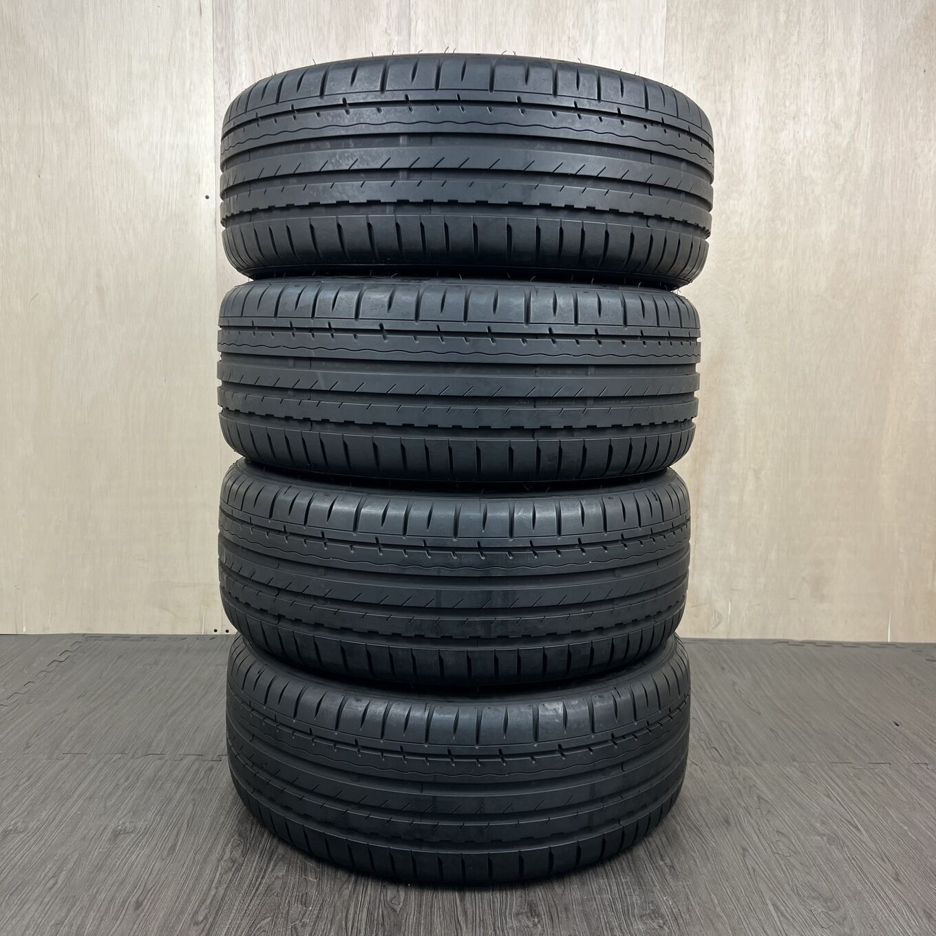タイヤのみ]サマータイヤ 225/55R17 MINERVA EMI ZEROUHP 4本セット