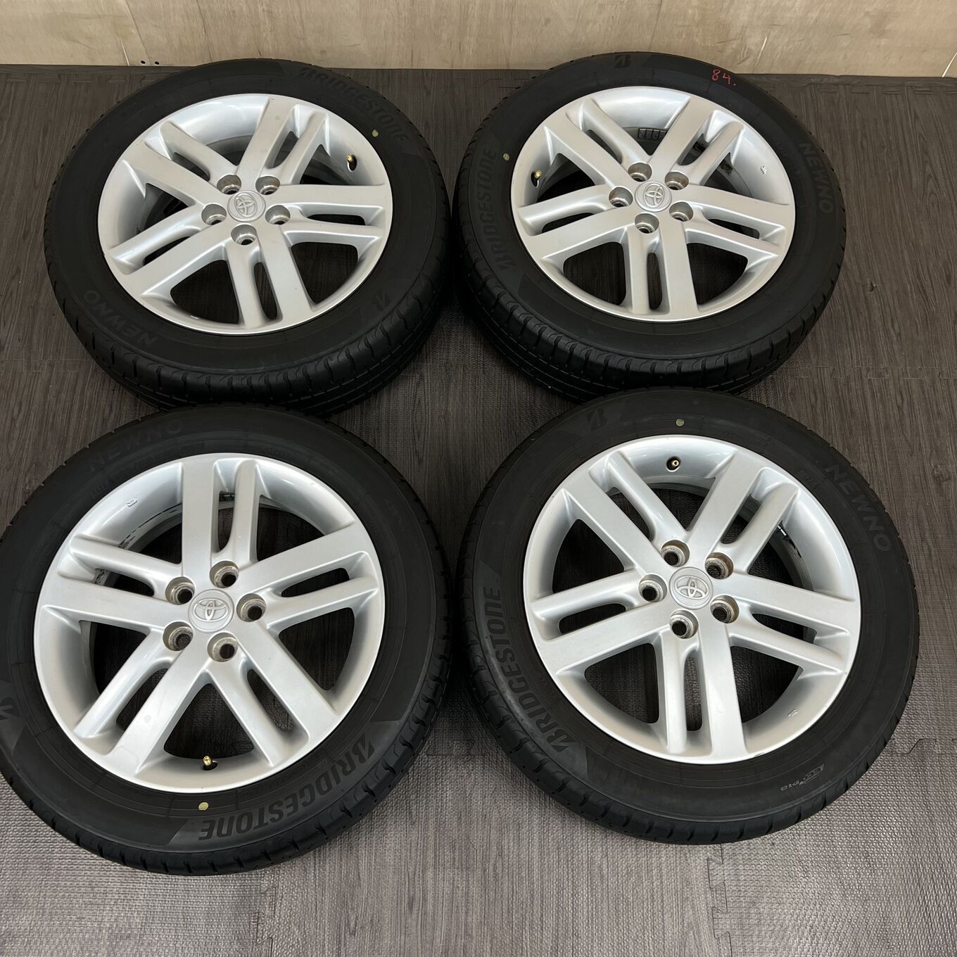 [ホイールのみ]純正 ホイール 16インチ TOYOTA RACTIS 5x100 #84D40426