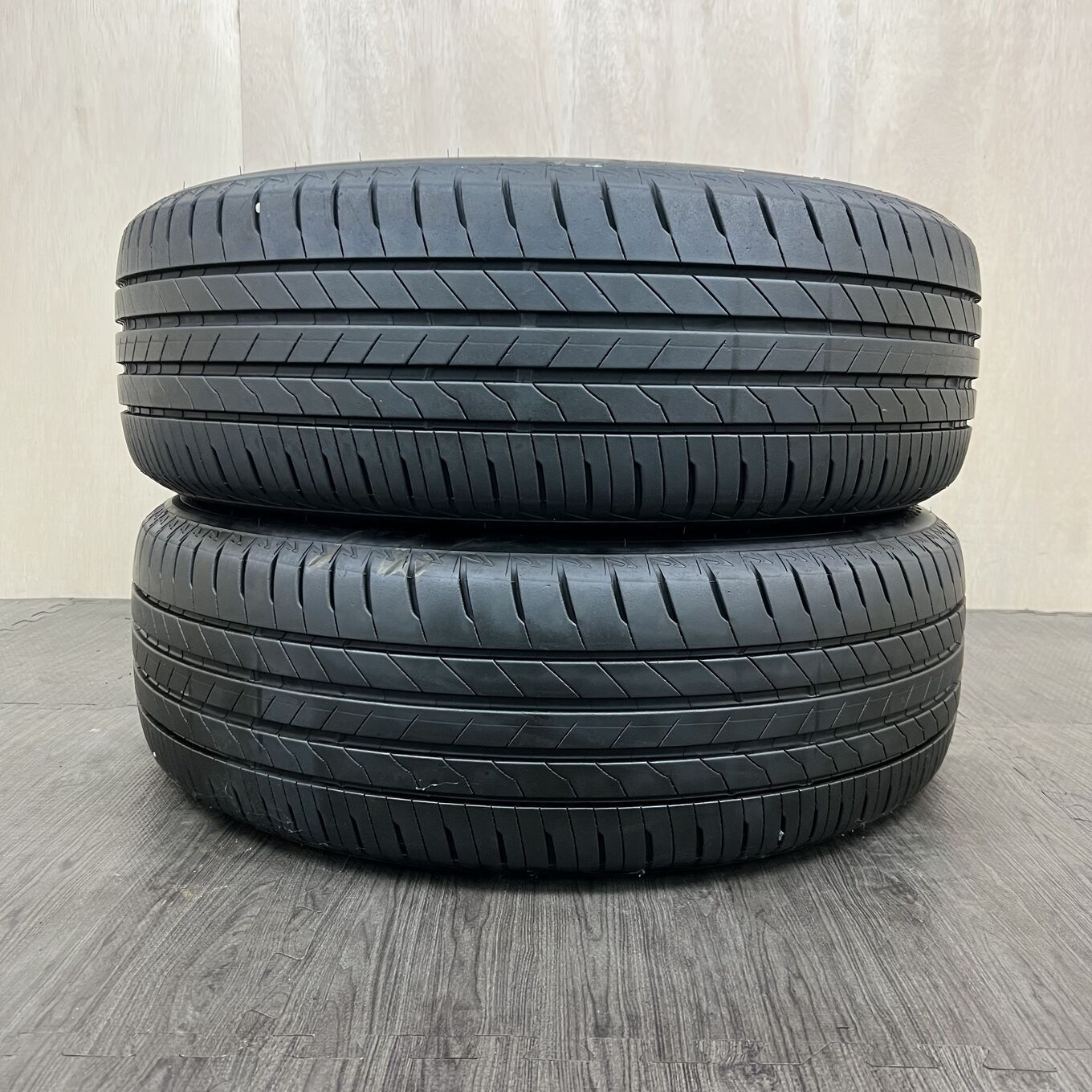 [タイヤのみ]サマータイヤ 235/50R21 BRIDGESTONE 4本セット #917T40325