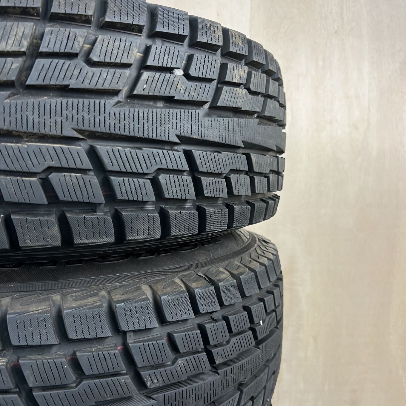 タイヤのみ]スタッドレスタイヤ 285/75R16 YOKOHAMA GEOLANDAR I/T-S 4 