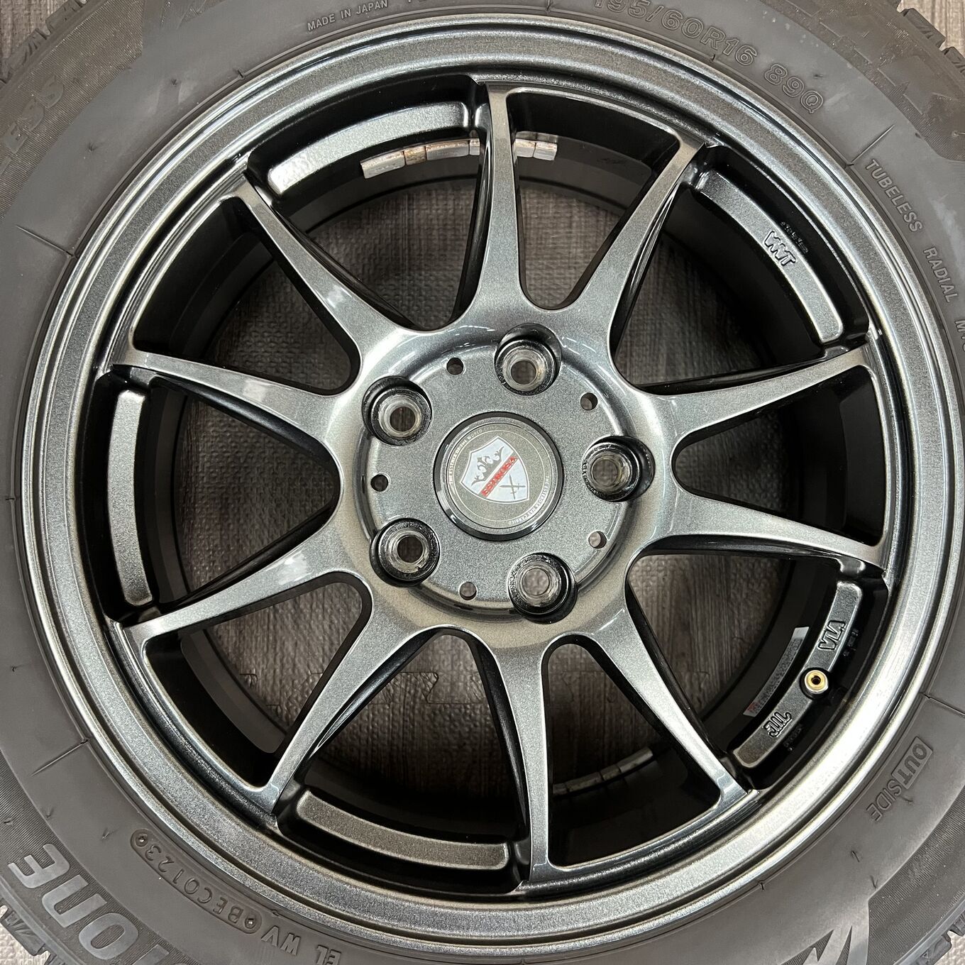 [セット]ESTROSA 16インチ + BRIDGESTONE スタッドレスタイヤ 195/60R16 #96S40426
