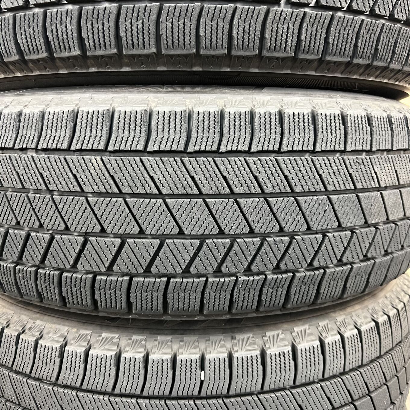 [セット]ESTROSA 16インチ + BRIDGESTONE スタッドレスタイヤ 195/60R16 #96S40426