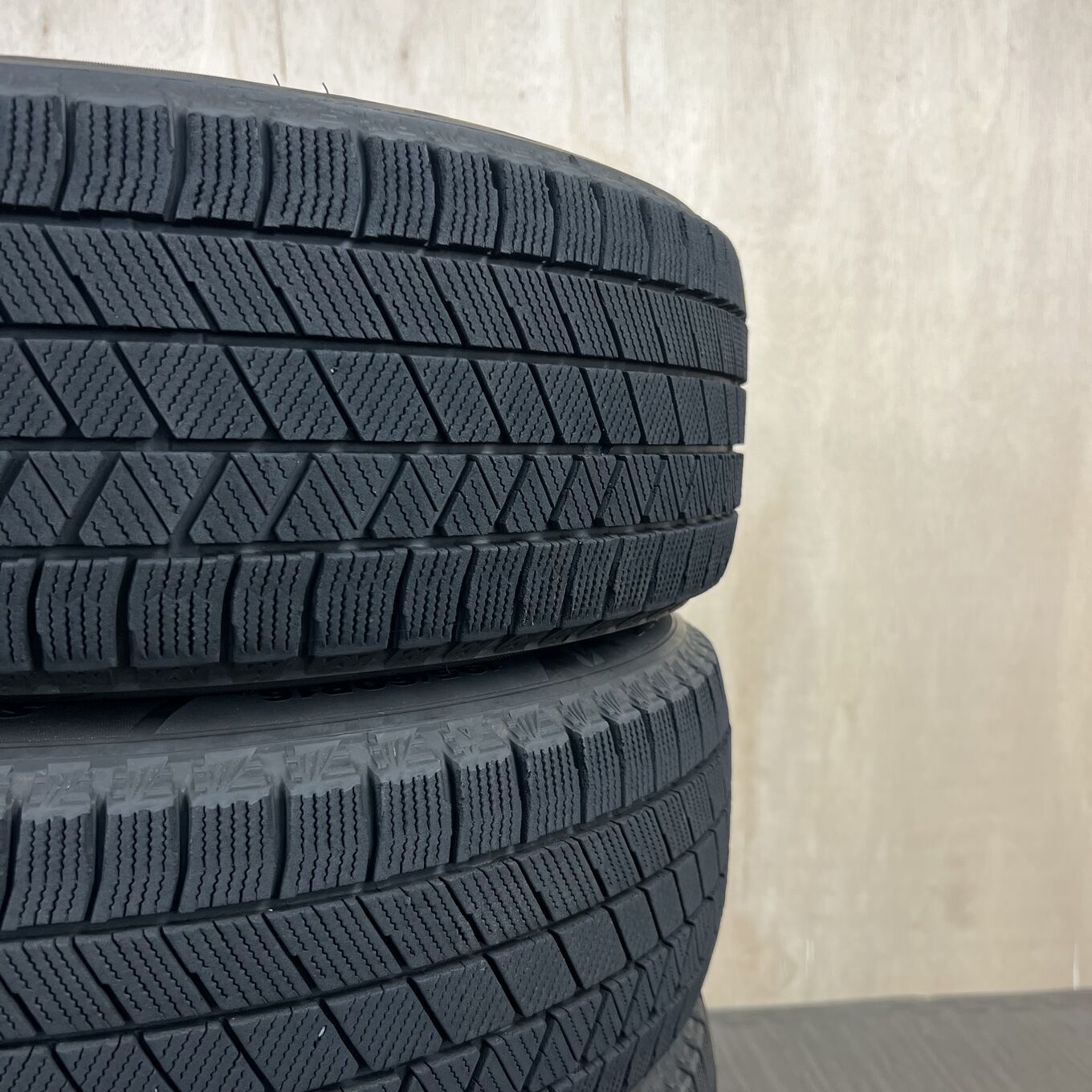 [セット]ESTROSA 16インチ + BRIDGESTONE スタッドレスタイヤ 195/60R16 #96S40426