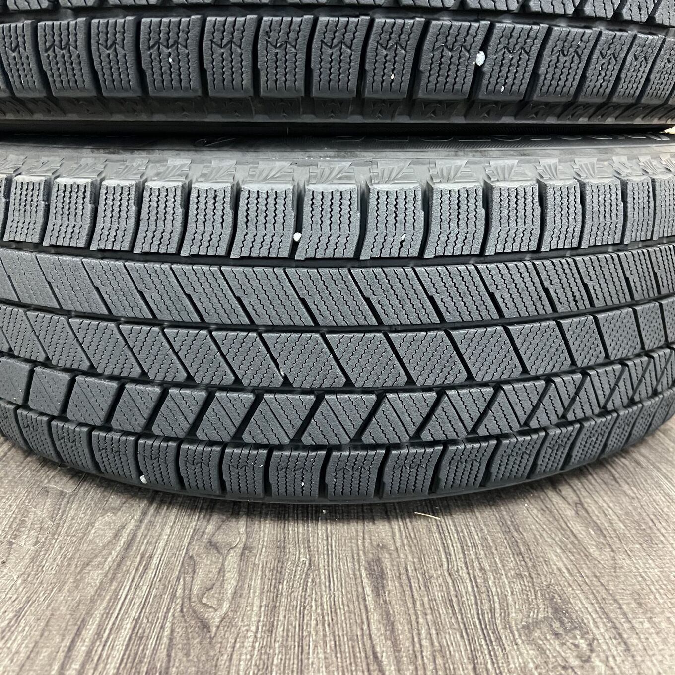 [セット]ESTROSA 16インチ + BRIDGESTONE スタッドレスタイヤ 195/60R16 #96S40426