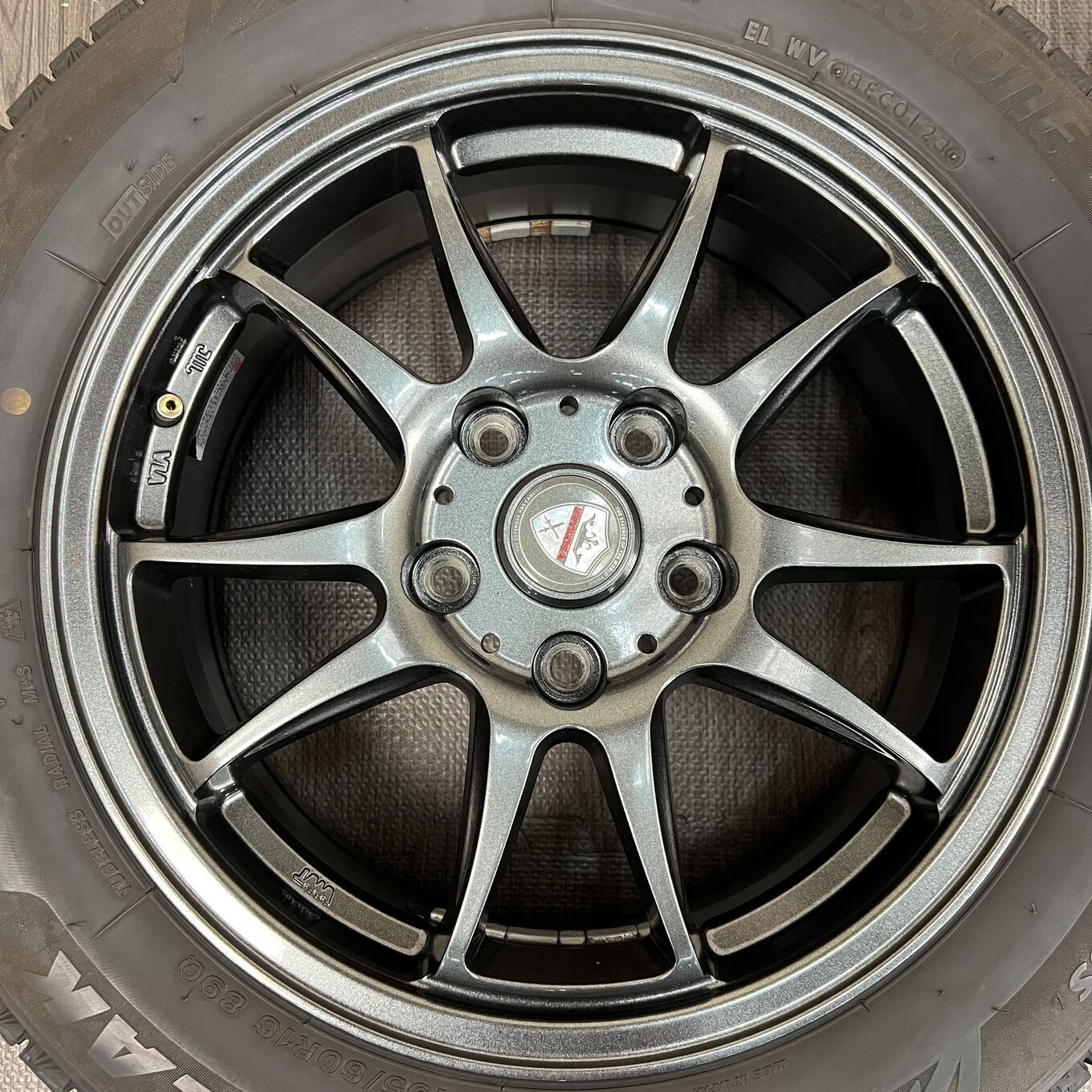 [セット]ESTROSA 16インチ + BRIDGESTONE スタッドレスタイヤ 195/60R16 #96S40426