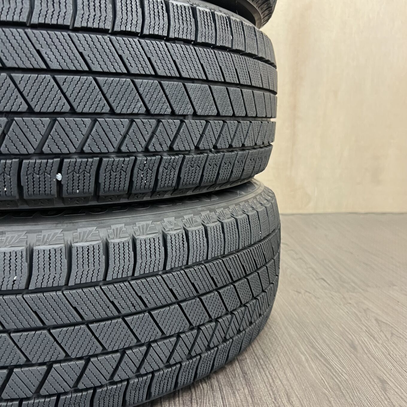 [セット]ESTROSA 16インチ + BRIDGESTONE スタッドレスタイヤ 195/60R16 #96S40426