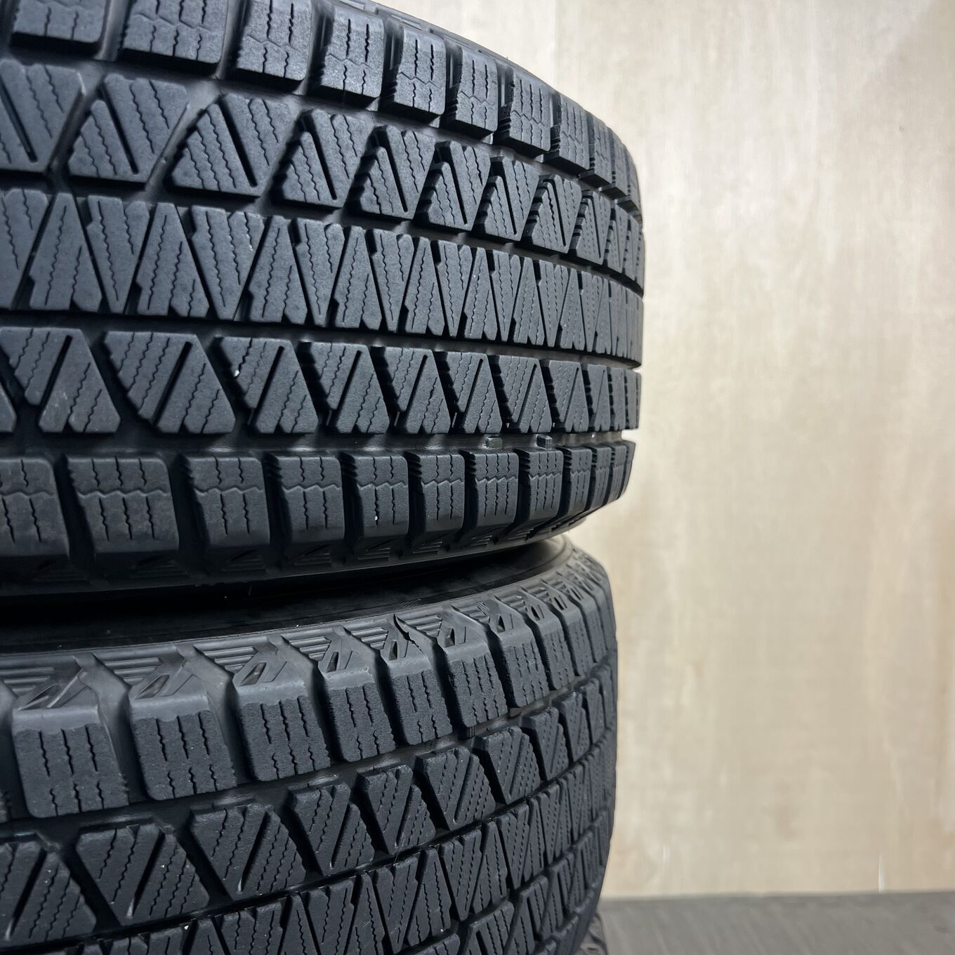セット]WEDS 17インチ + BRIDGESTONE スタッドレスタイヤ 225/65R17