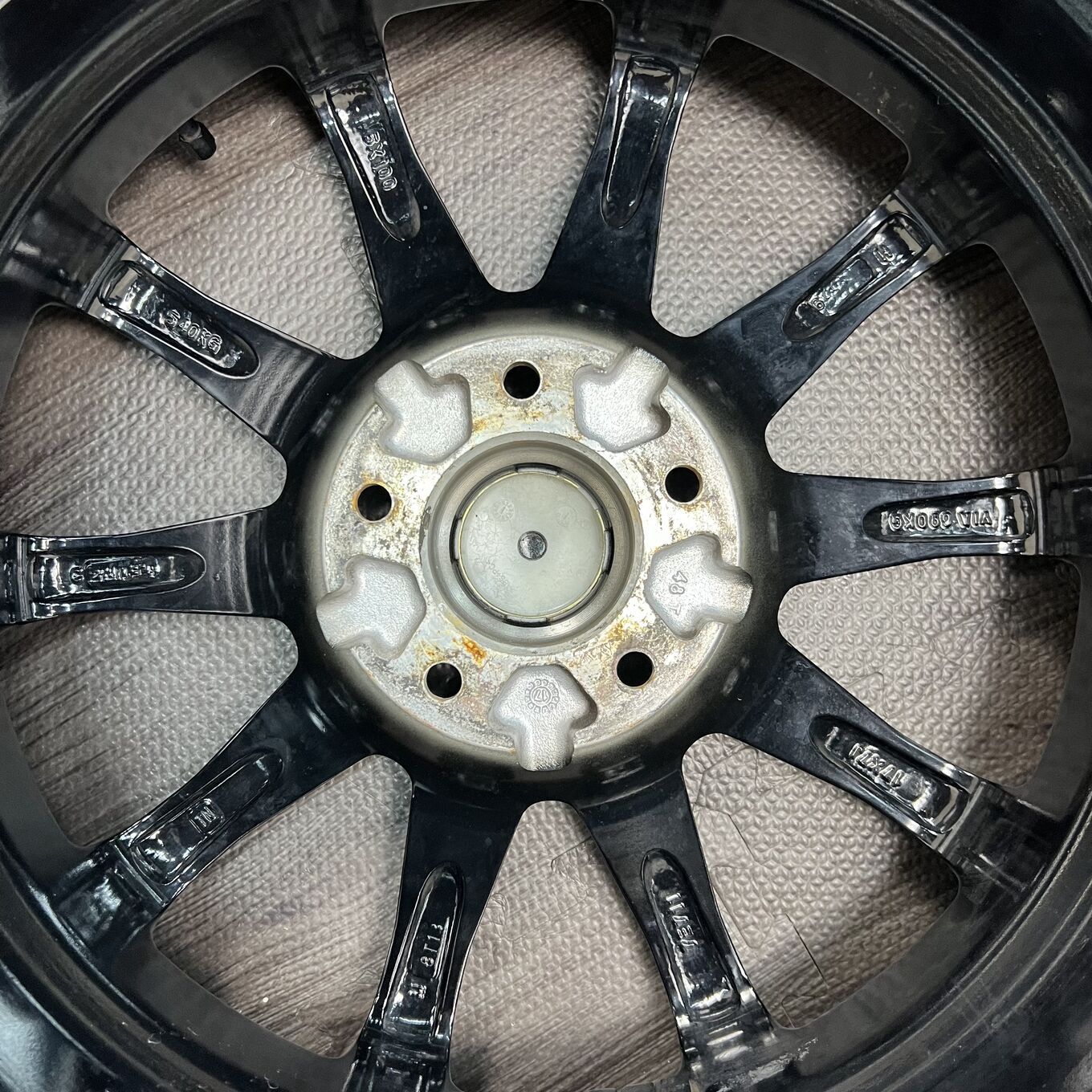 セット]WEDS 17インチ + BRIDGESTONE スタッドレスタイヤ 225/65R17