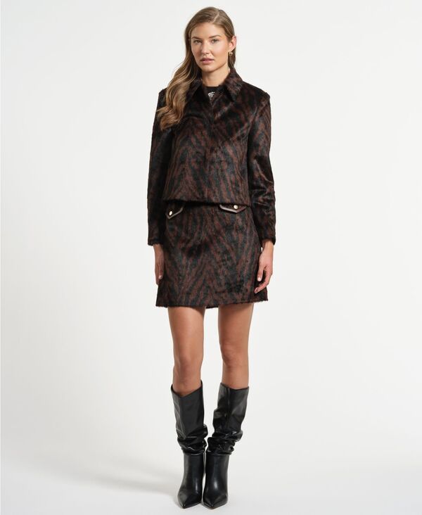 イザックミズラヒ レディース アウター ジャケット・ブルゾン クロップド ジャケット Isaac Mizrahi Womens Cropped Jacket Brown Zebra ブラウン