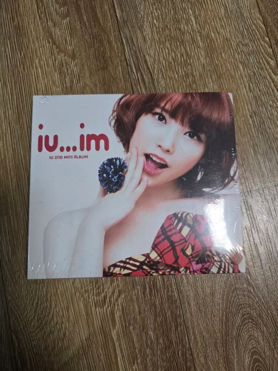 未開封 IU(アイユ) IU im 2nd ミニ アルバム
