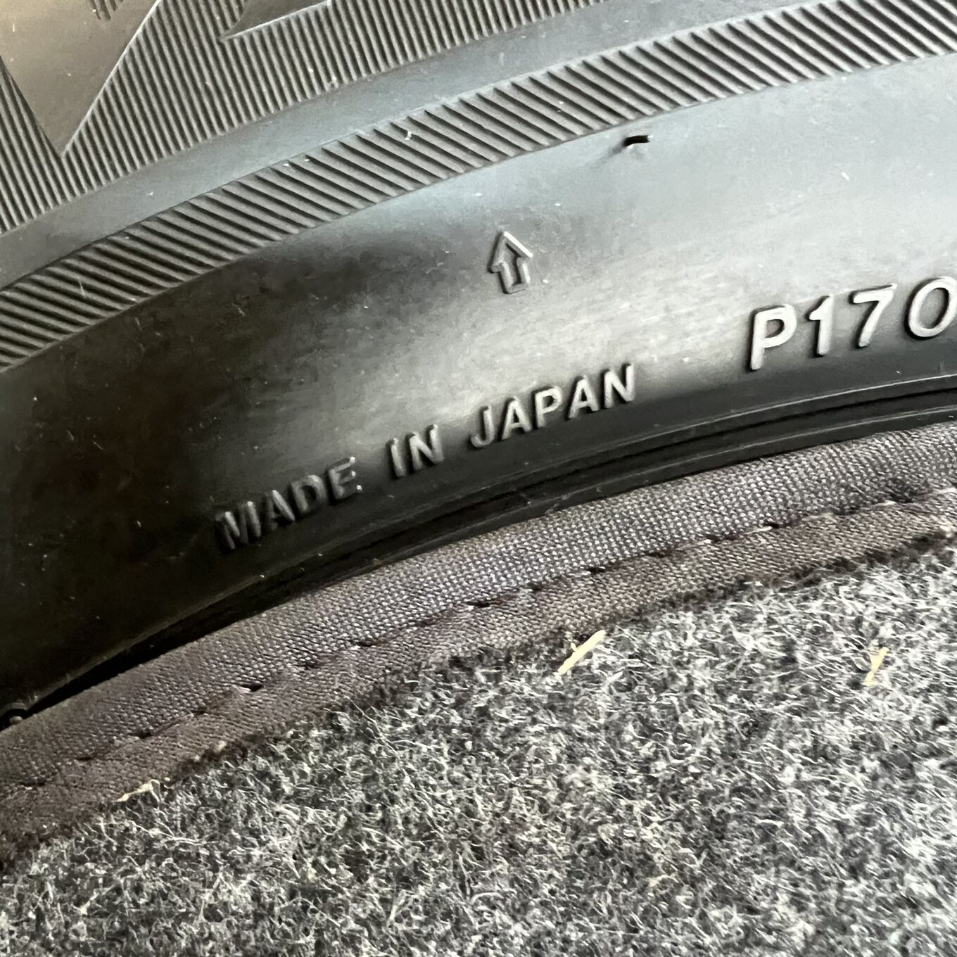 セット]BRIDGESTONE 15インチ + BRIDGESTONE スタッドレスタイヤ 185