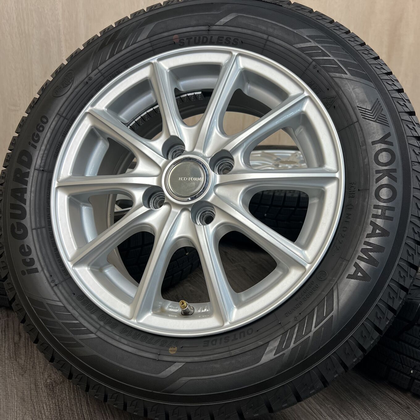 セット]BRIDGESTONE 14インチ + YOKOHAMA スタッドレスタイヤ 175 