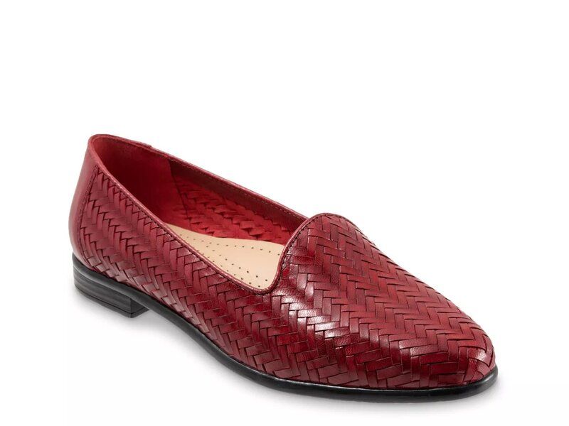 トロッターズ レディース シューズ スリッポン・ローファー Trotters Liz III SlipOn Red レッド