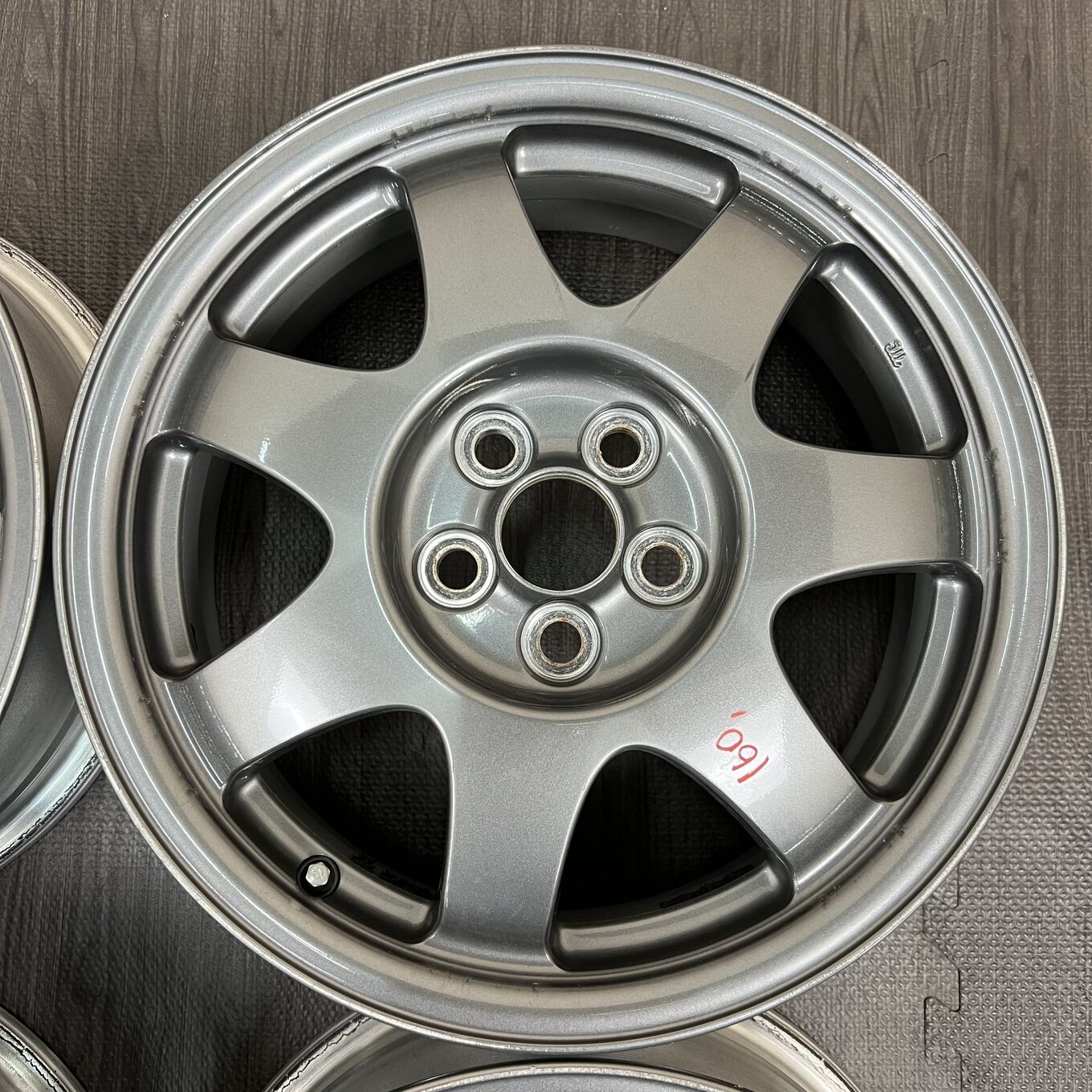 セット]TOYOTA 16インチ + TOYO スタッドレスタイヤ 215/60R16