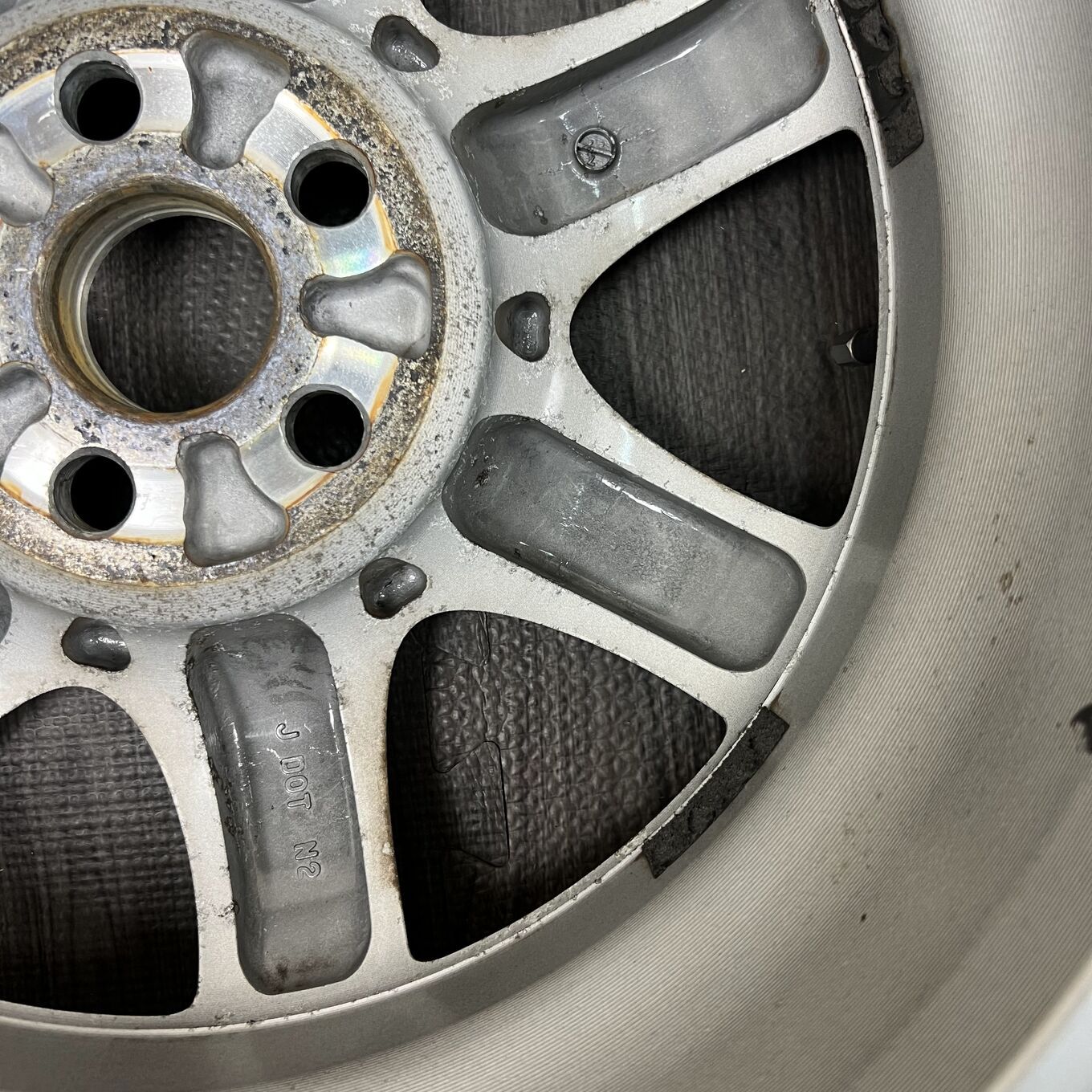 セット]TOYOTA 16インチ + TOYO スタッドレスタイヤ 215/60R16 