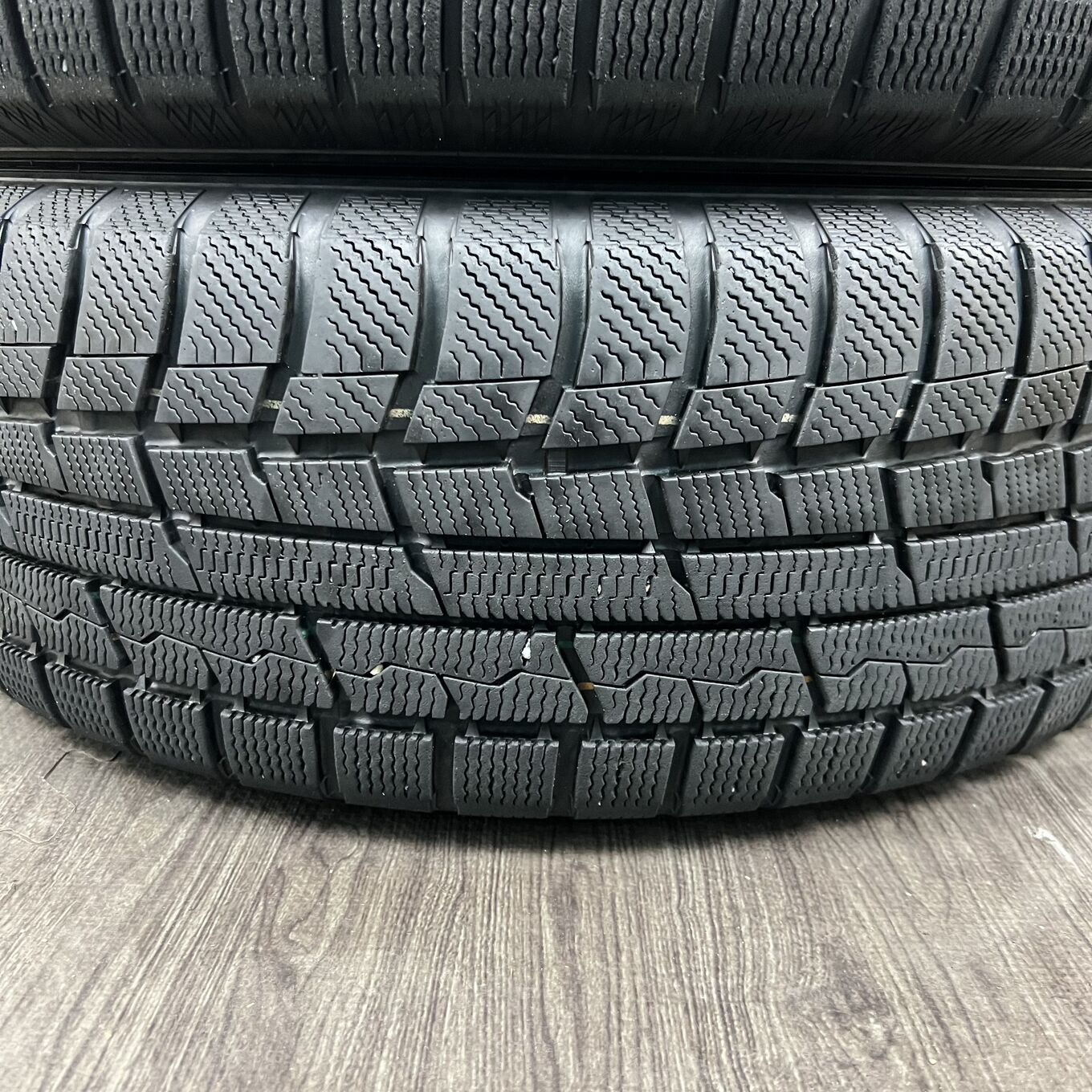セット]TOYOTA 16インチ + TOYO スタッドレスタイヤ 215/60R16