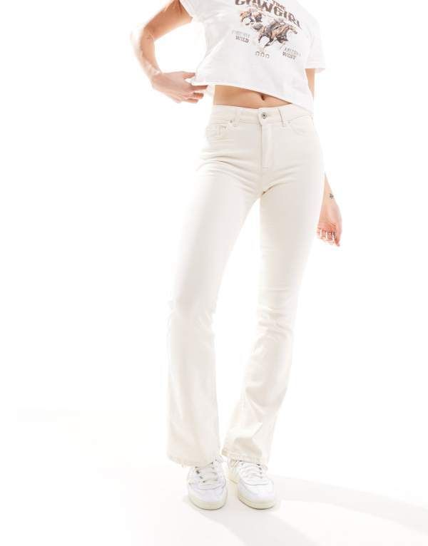 オンリー レディース ボトムス デニムパンツ ジーンズ Only Blush flared jeans in ecru ECRU エクリュ