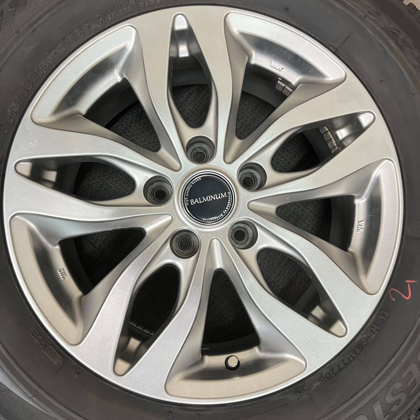 セット]BRIDGESTONE 16インチ + BRIDGESTONE スタッドレスタイヤ 215 