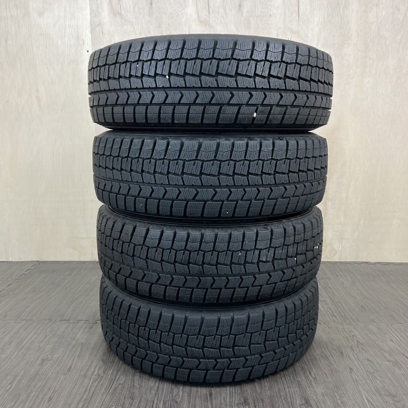 セット]DUNLOP 16インチ + DUNLOP スタッドレスタイヤ 195/65R16 