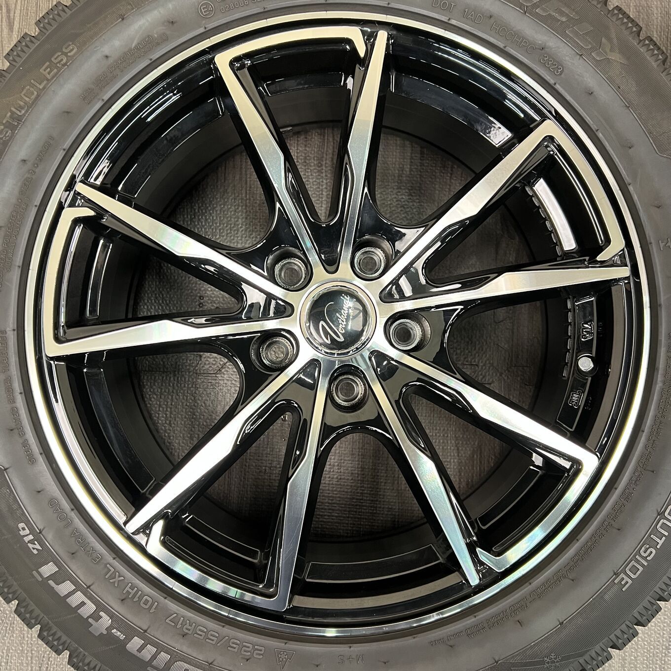 セット]VERTHANDI 17インチ + HIFLY スタッドレスタイヤ 225/55R17