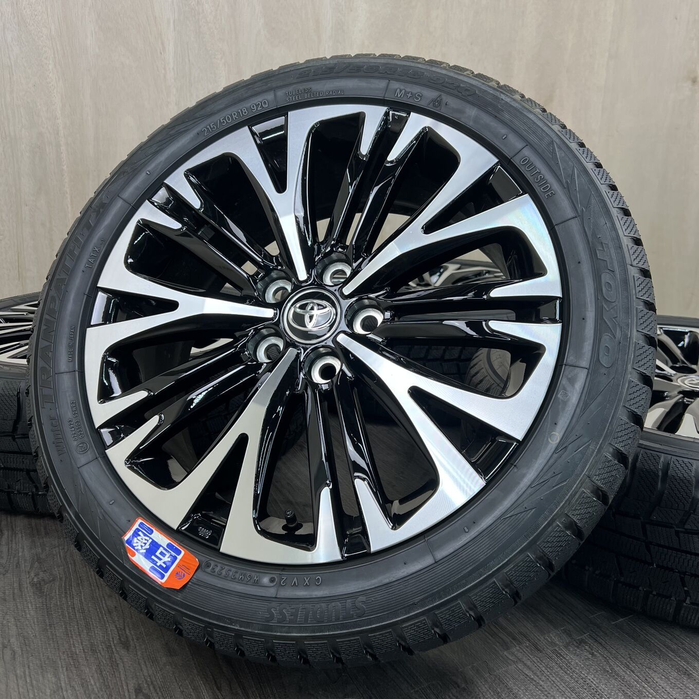 セット]TOYOTA 18インチ + TOYO スタッドレスタイヤ 215/50R18