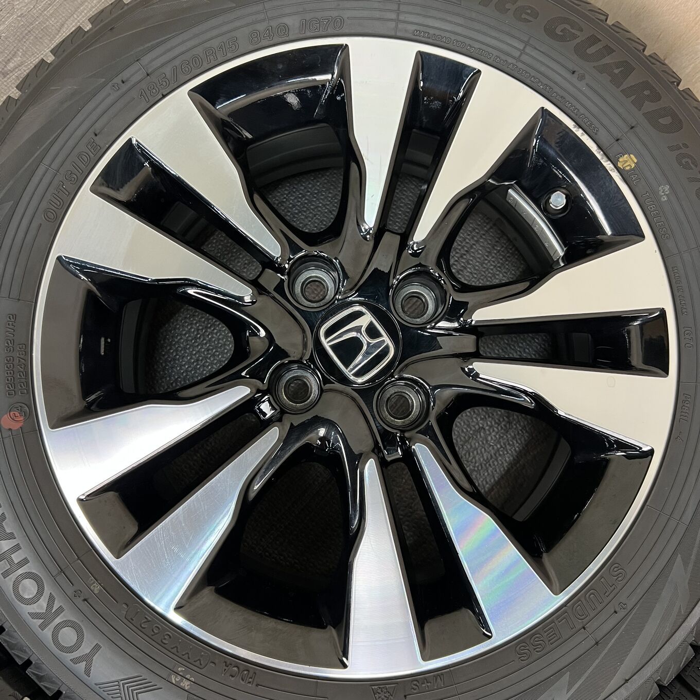 セット]純正HONDA 15インチ + YOKOHAMA スタッドレスタイヤ 185/60R15 