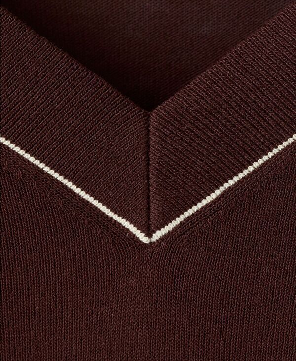 マンゴ レディース アウター ニット・セーター Vネック コントラスト MANGO Womens Contrast Piping VNeck Sweater Dark Brown ブラウン