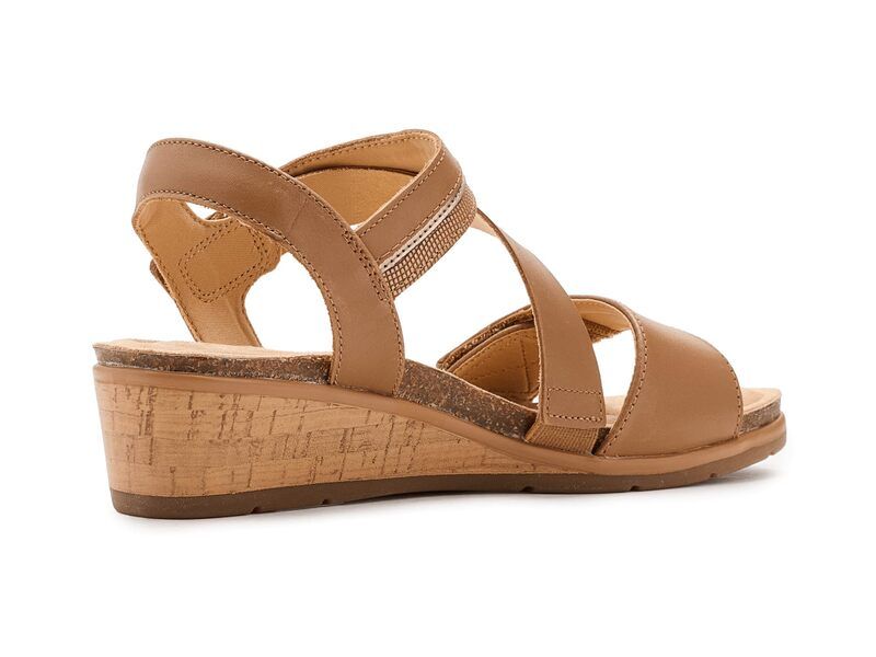クラークス レディース シューズ ヒール Clarks Kacha Wave Tan Leather タン