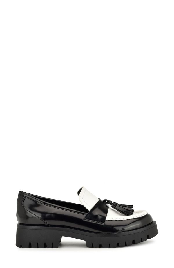 ナインウェスト レディース シューズ スリッポン・ローファー プラットフォーム Nine West Garry Platform Tasseloafer Black White ホワイト ナインウェスト レディース シューズ スリッポン・ローファー プラットフォーム Nine West Garry Platform Tasseloafer Black White ホワイト