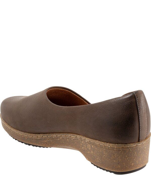 ソフトウォーク レディース シューズ サンダル スエード SoftWalk Addie Nubuck Suede dOrsay Clogs Dark Brown ブラウン