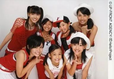 中古】生写真(ハロプロ) °C-ute/集合(7人)/横型・膝上・衣装赤・白