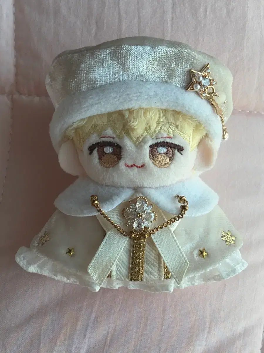 ニニマル ツアーベルベットケープ 5cm クリーム 帽子含む